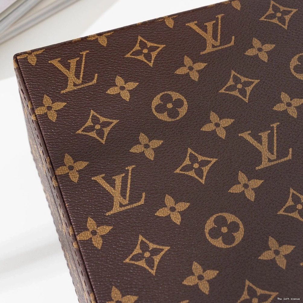 ACCESSORIES LV BOX CUSTOM 0813